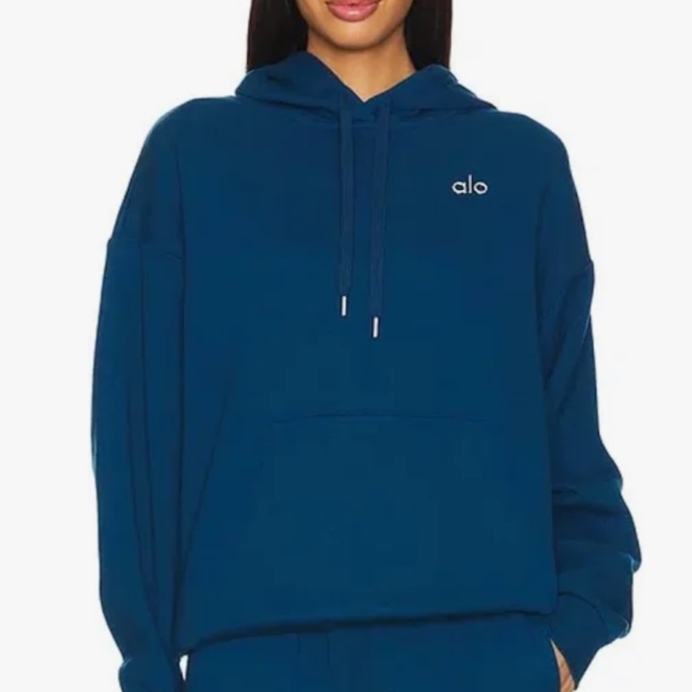 Alo Accolade Hoodie Size Medium
